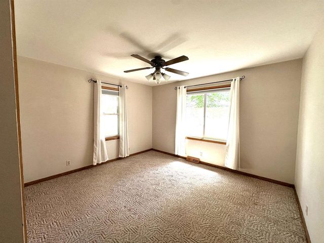 4011 GRIFFITH AVENUE, Wisconsin Rapids, WI 54494