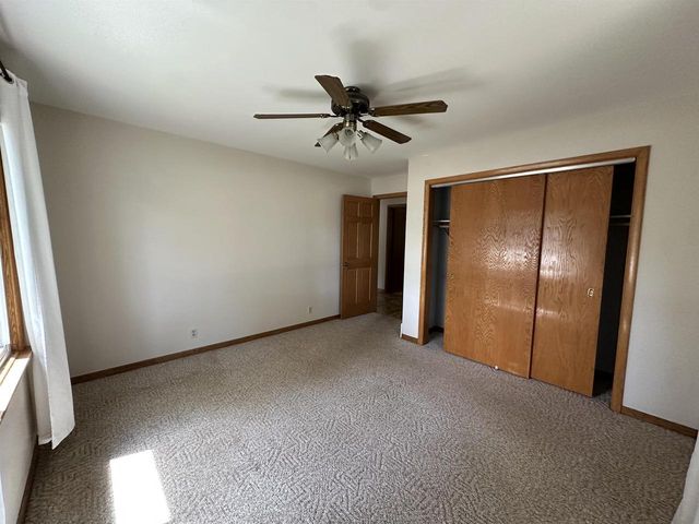 4011 GRIFFITH AVENUE, Wisconsin Rapids, WI 54494