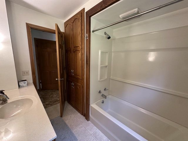 4011 GRIFFITH AVENUE, Wisconsin Rapids, WI 54494