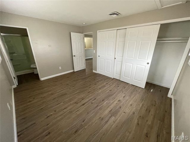 415 Waterford Drive, Florissant, MO 63033