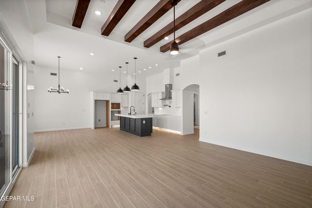 1849 War Path Drive, El Paso, TX 79911