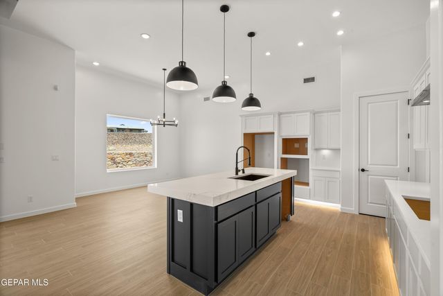 1849 War Path Drive, El Paso, TX 79911