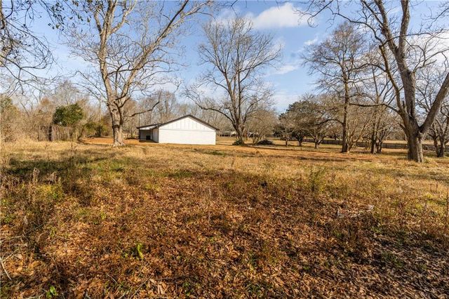 11250 Potter Tract Road, Grand Bay, AL 36541