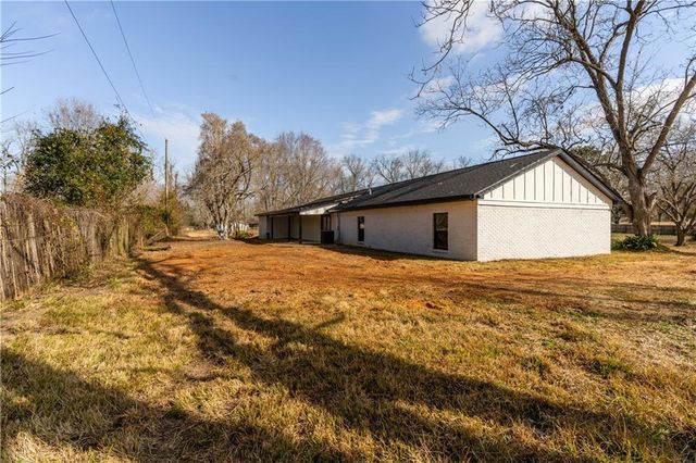 11250 Potter Tract Road, Grand Bay, AL 36541