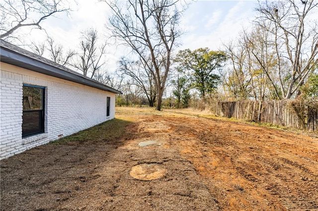 11250 Potter Tract Road, Grand Bay, AL 36541