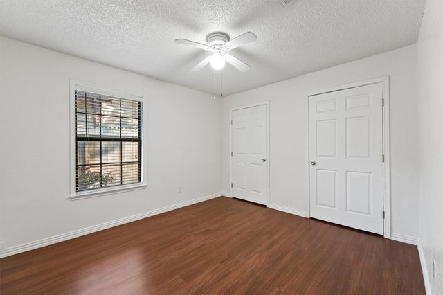 7715 Candlegreen Lane, Houston, TX 77071