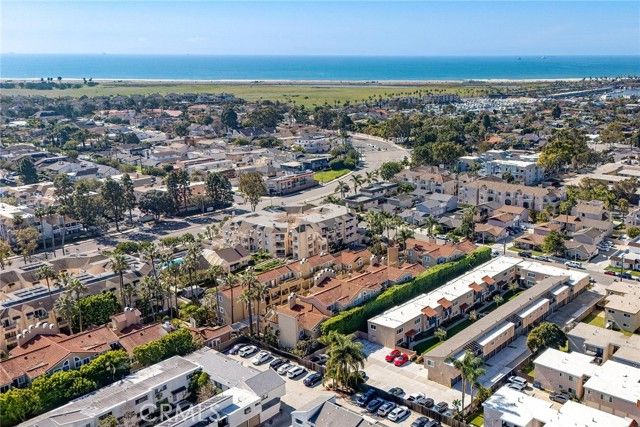 16912 Sims Lane 103, Huntington Beach, CA 92649