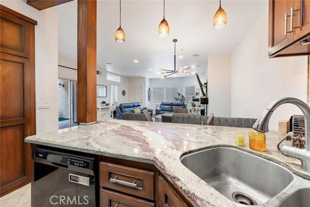 16912 Sims Lane 103, Huntington Beach, CA 92649