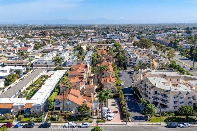 16912 Sims Lane 103, Huntington Beach, CA 92649