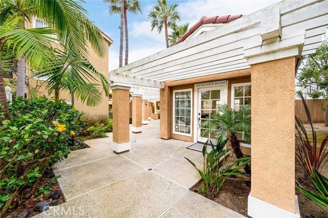 16912 Sims Lane 103, Huntington Beach, CA 92649