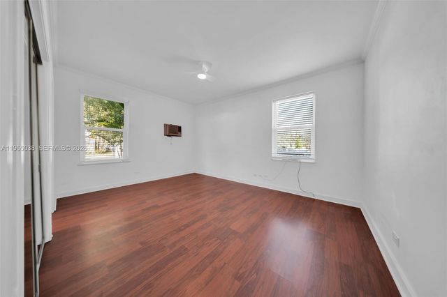 520 Morningside Dr, Miami Springs, FL 33166