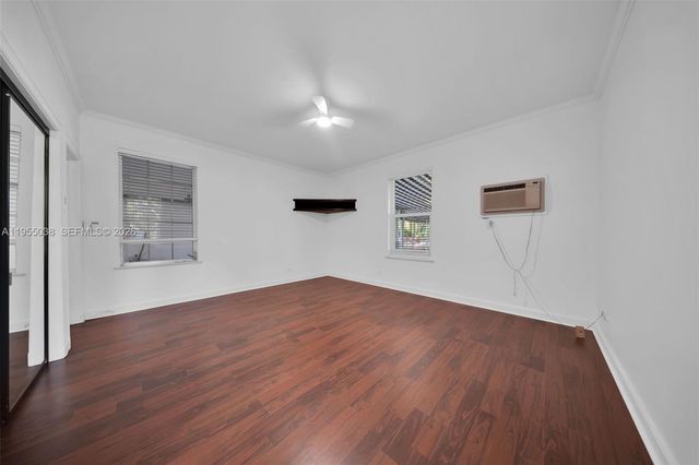 520 Morningside Dr, Miami Springs, FL 33166