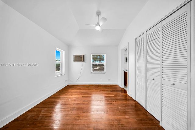 520 Morningside Dr, Miami Springs, FL 33166