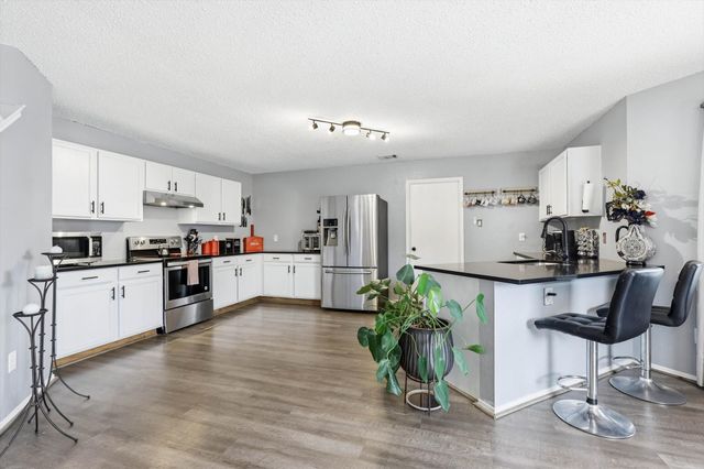 10824 Irish Glen Trail, Fort Worth, TX 76052