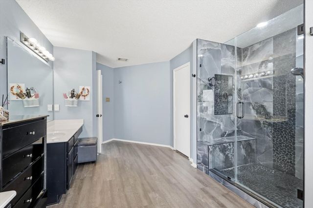 10824 Irish Glen Trail, Fort Worth, TX 76052