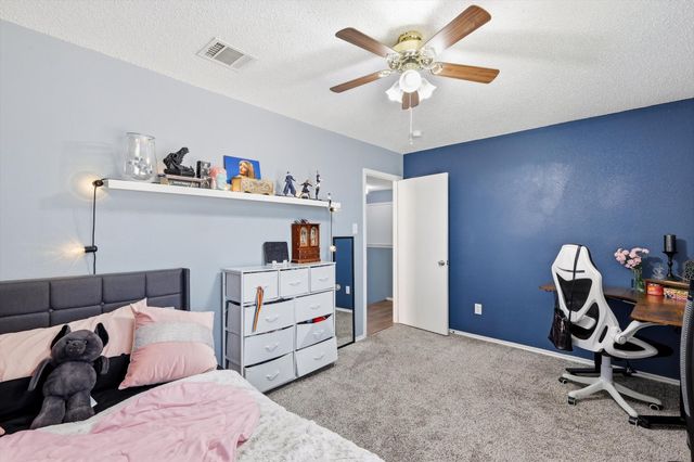 10824 Irish Glen Trail, Fort Worth, TX 76052