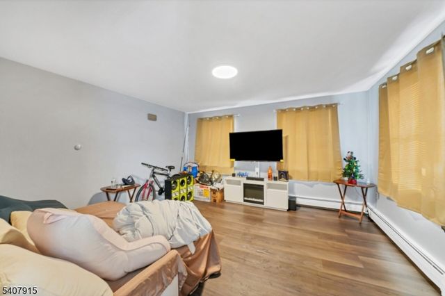 137 Belvidere Ave, Washington Boro, NJ 07882