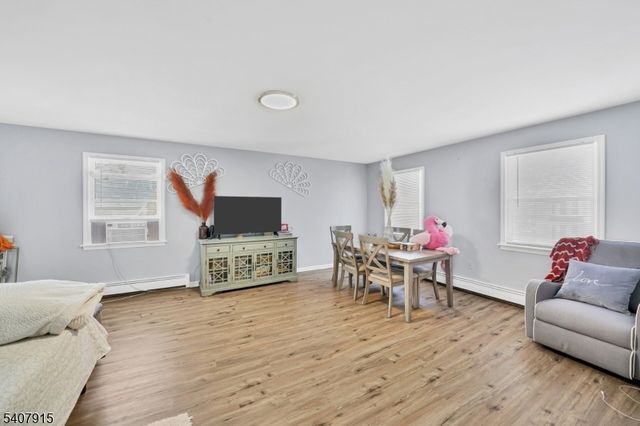 137 Belvidere Ave, Washington Boro, NJ 07882