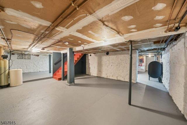 137 Belvidere Ave, Washington Boro, NJ 07882