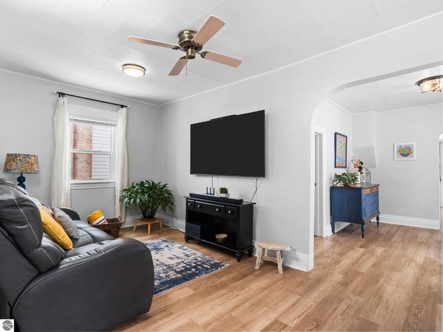 136 E Fifteenth Street, Traverse City, MI 49684