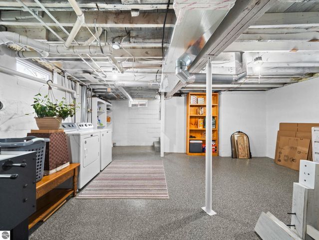 136 E Fifteenth Street, Traverse City, MI 49684