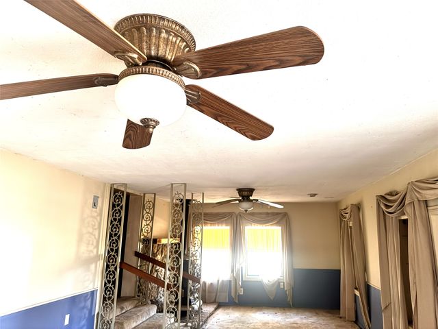 508 Lilac Drive, Granbury, TX 76049