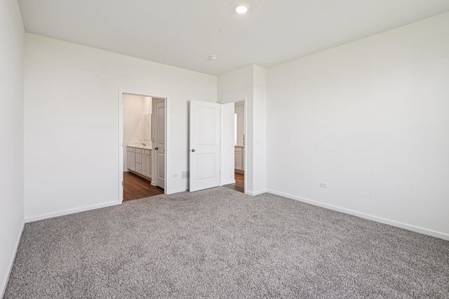 1244 Wild Tulip Court, Bartlett, IL 60103