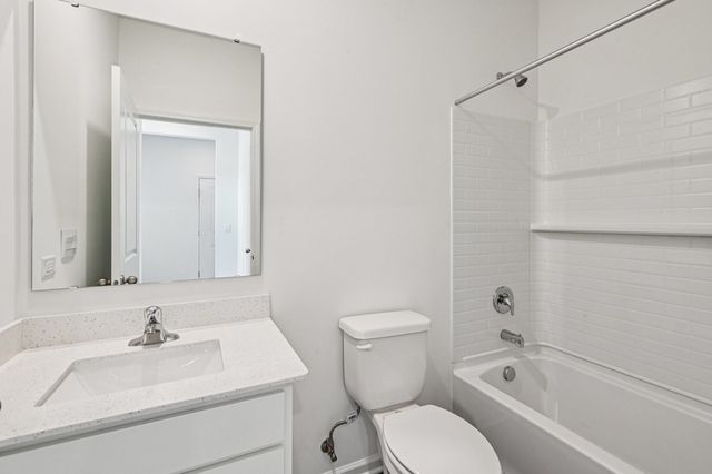 1244 Wild Tulip Court, Bartlett, IL 60103