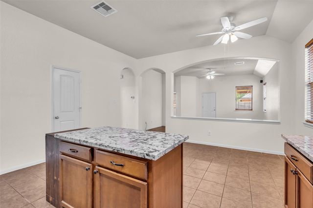 6658 Hawkins Hill Lane, Dickinson, TX 77539