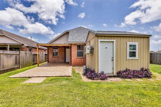 6658 Hawkins Hill Lane, Dickinson, TX 77539