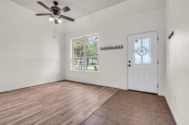 6658 Hawkins Hill Lane, Dickinson, TX 77539
