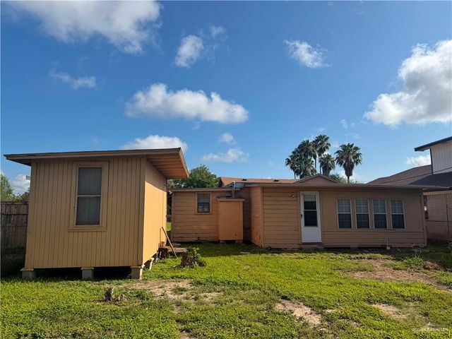 1520 E 7th Street, Weslaco, TX 78596