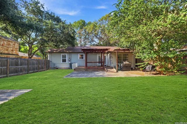 167 E EDGEWOOD PL, San Antonio, TX 78209