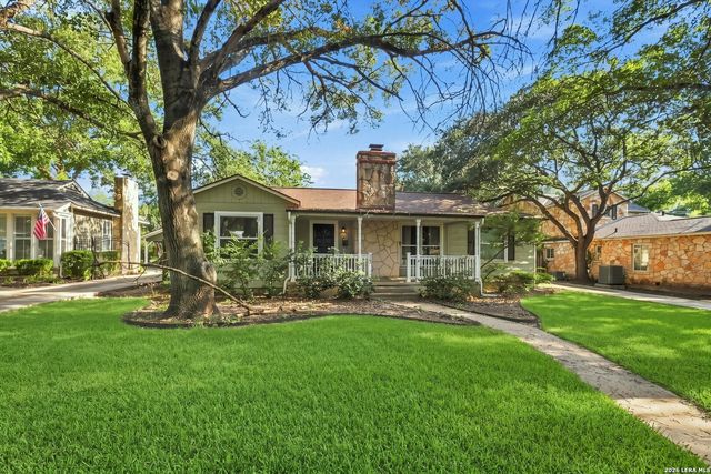167 E EDGEWOOD PL, San Antonio, TX 78209