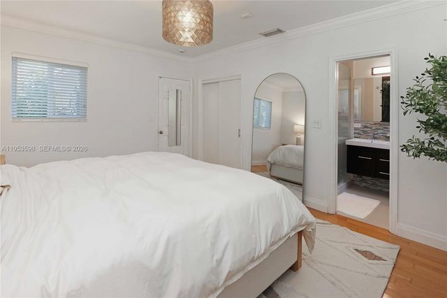 1242 Buchanan St, Hollywood, FL 33019