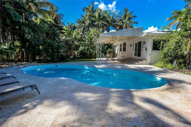 1242 Buchanan St, Hollywood, FL 33019