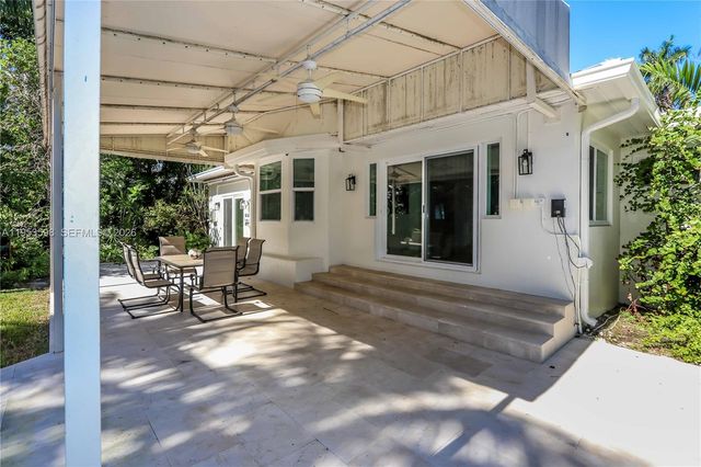 1242 Buchanan St, Hollywood, FL 33019