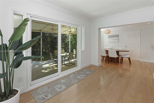 1242 Buchanan St, Hollywood, FL 33019