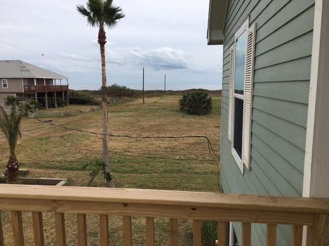 3921 11 Mile Road, Galveston, TX 77554
