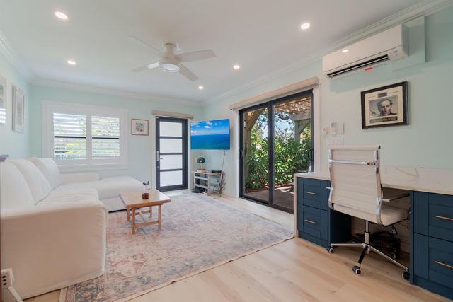 301 S Swinton Avenue, Delray Beach, FL 33444