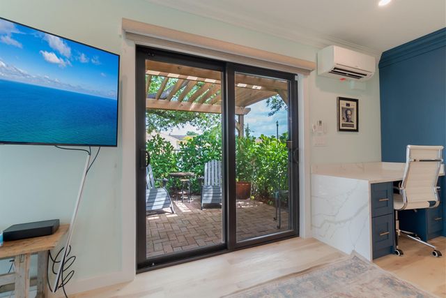 301 S Swinton Avenue, Delray Beach, FL 33444