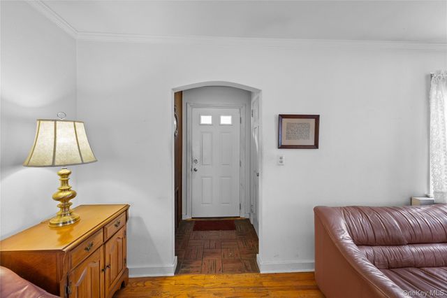 637 Stratford Road, North Baldwin, NY 11510