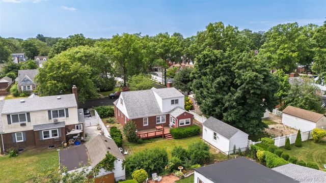 637 Stratford Road, North Baldwin, NY 11510