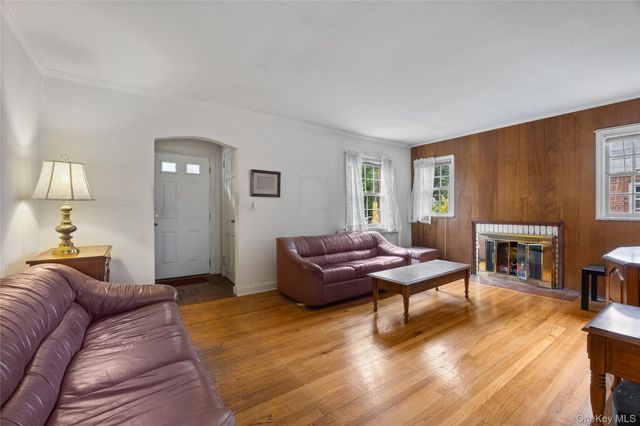 637 Stratford Road, North Baldwin, NY 11510