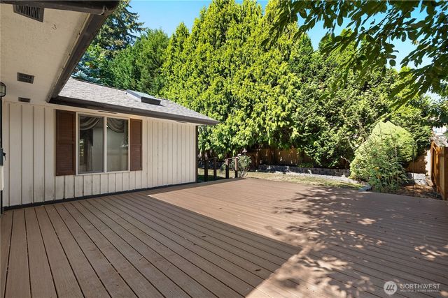 1617 Diamond Loop, Lacey, WA 98503
