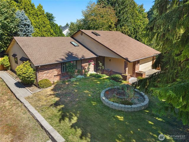 1617 Diamond Loop, Lacey, WA 98503