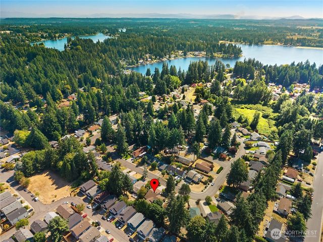 1617 Diamond Loop, Lacey, WA 98503