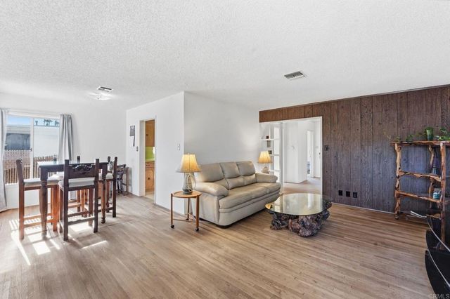 215 Ash Avenue, Chula Vista, CA 91910