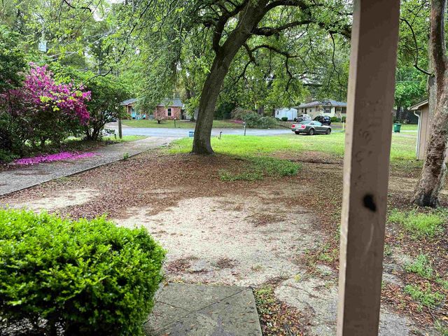 2414 Ramblewood Ct Apt B, Tallahassee, FL 32303