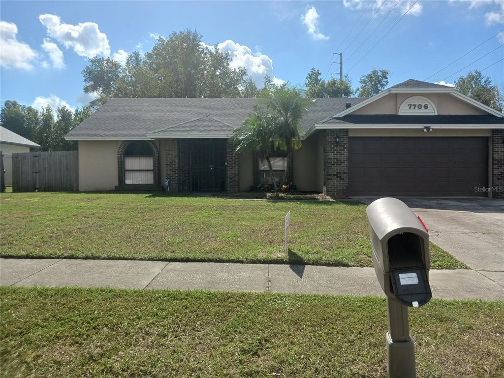 7706 COVEDALE DRIVE, Orlando, FL 32818